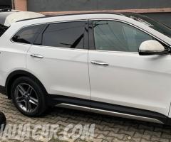 Clean Foreign Hyundai Santa Fe 2017 XL limited edition. - 3