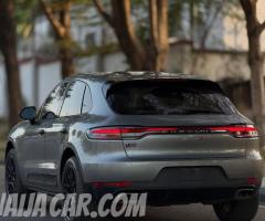 IT'S PORSCHE SEASON - 4